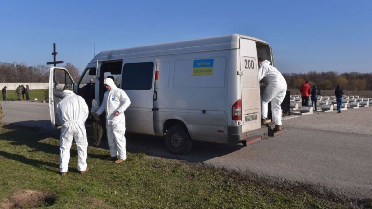 Україна повернула тіла 94 полеглих військовослужбовців