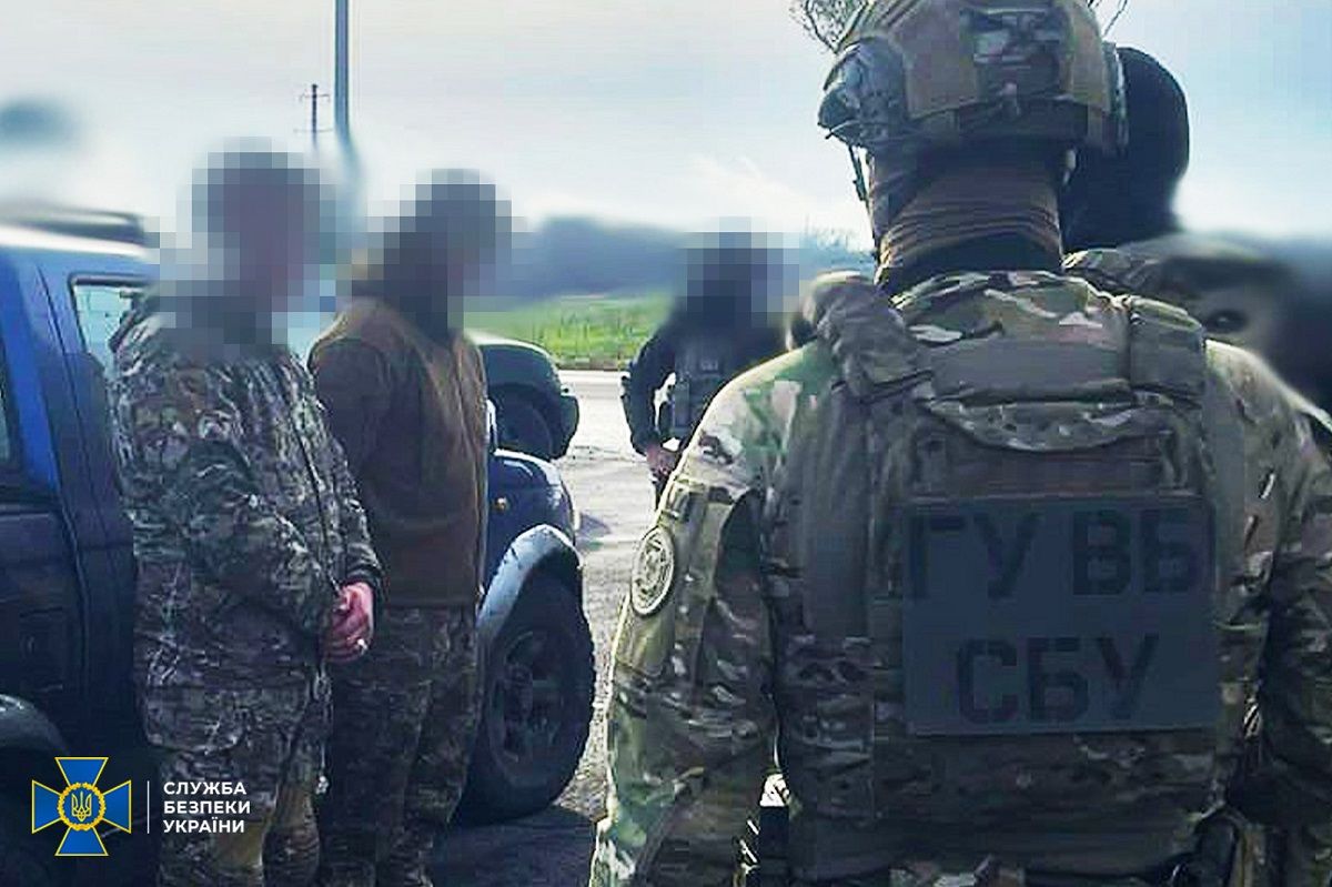 На Донеччині контрактники намагались продати трофейну російську зброю злочинцям