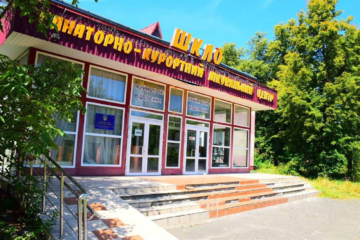 Батько Тараса Козака відсудив у санаторію «Шкло» 7,4 млн грн наданої допомоги