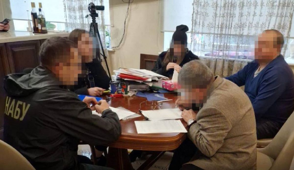 НАБУ викрило забудовника на спробі підкупу квартирами віце-прем'єр-міністра