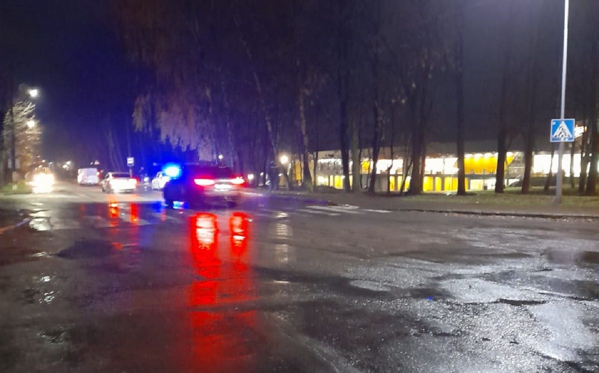 Пенсіонер на «Славуті» збив неповнолітню на переході в Червонограді і втік