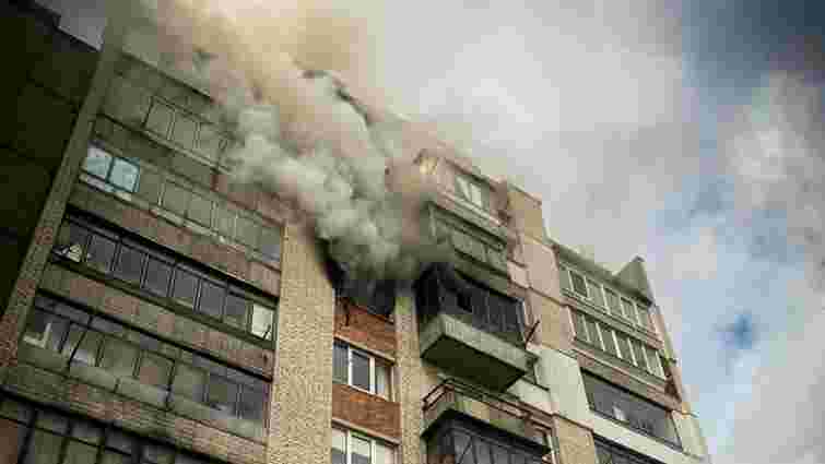 У Дублянах чоловік вистрибнув з 7 поверху через пожежу у квартирі