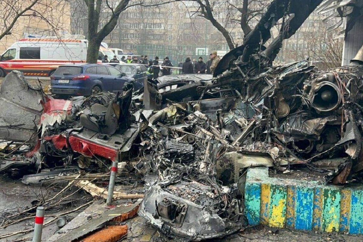 ДБР завершило розслідування авіакатастрофи у Броварах, в якій загинуло керівництво МВС