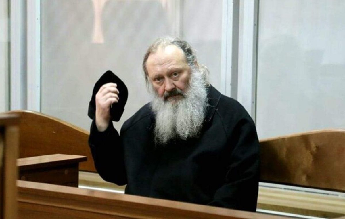 Суд продовжив домашній арешт митрополиту УПЦ МП Павлу Лебедю