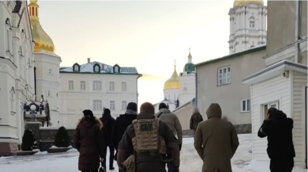 СБУ проводить обшуки в Почаївській лаврі на Тернопільщині
