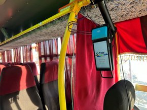 На Львівщині вперше в Україні запустили безготівкову оплату у приміських та міжміських автобусах