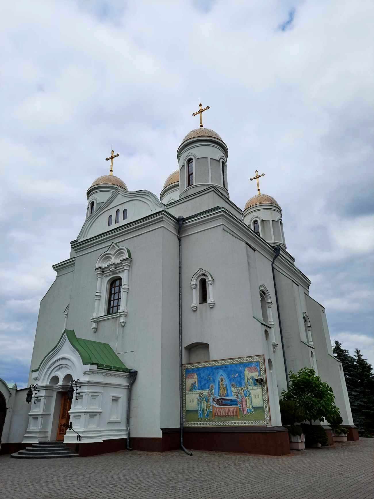 Успенський храм (фото ZAXID.NET)