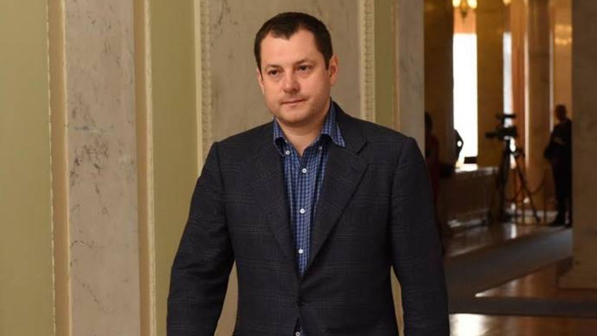 Через відставку ще одного мажоритарника у Верховній Раді залишиться 402 народних депутати