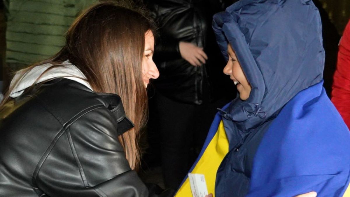 Україна повернула з окупації ще двох дітей та їхніх батьків
