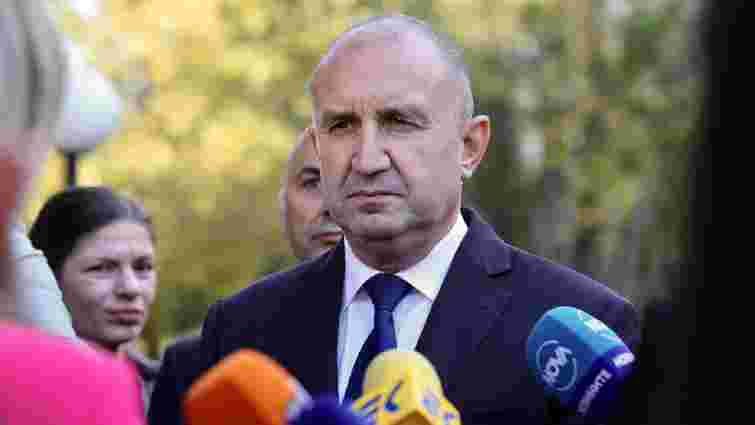 Президент Болгарії не дозволив передати Україні 100 бронетранспортерів