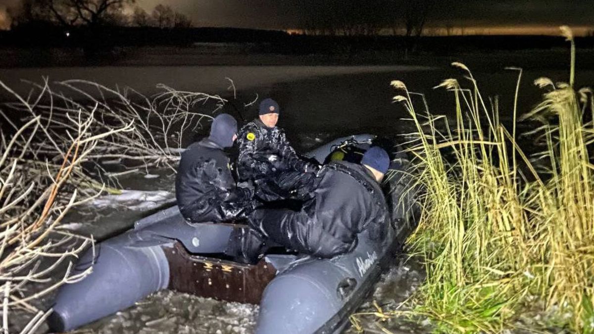 На Київщині семирічний хлопчик провалився під кригу