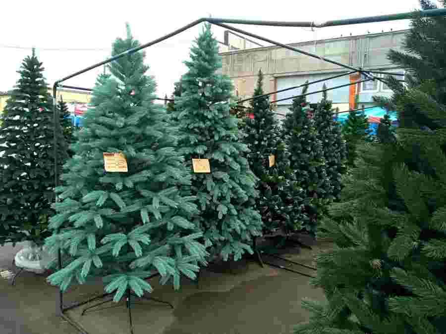 На території Боздоського парку 6-30 грудня буде ялинковий ярмарок На території Боздоського парку 6-30 грудня буде ялинковий ярмарок