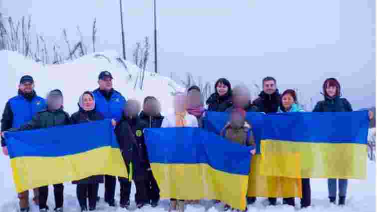 Україна повернула додому ще вісьмох дітей