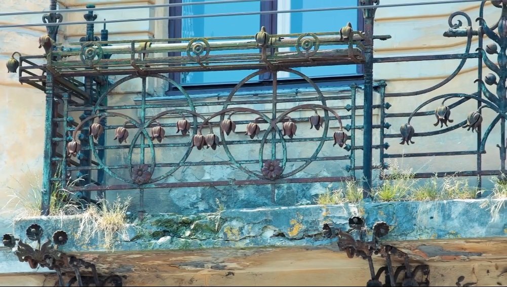 Огородження балкона