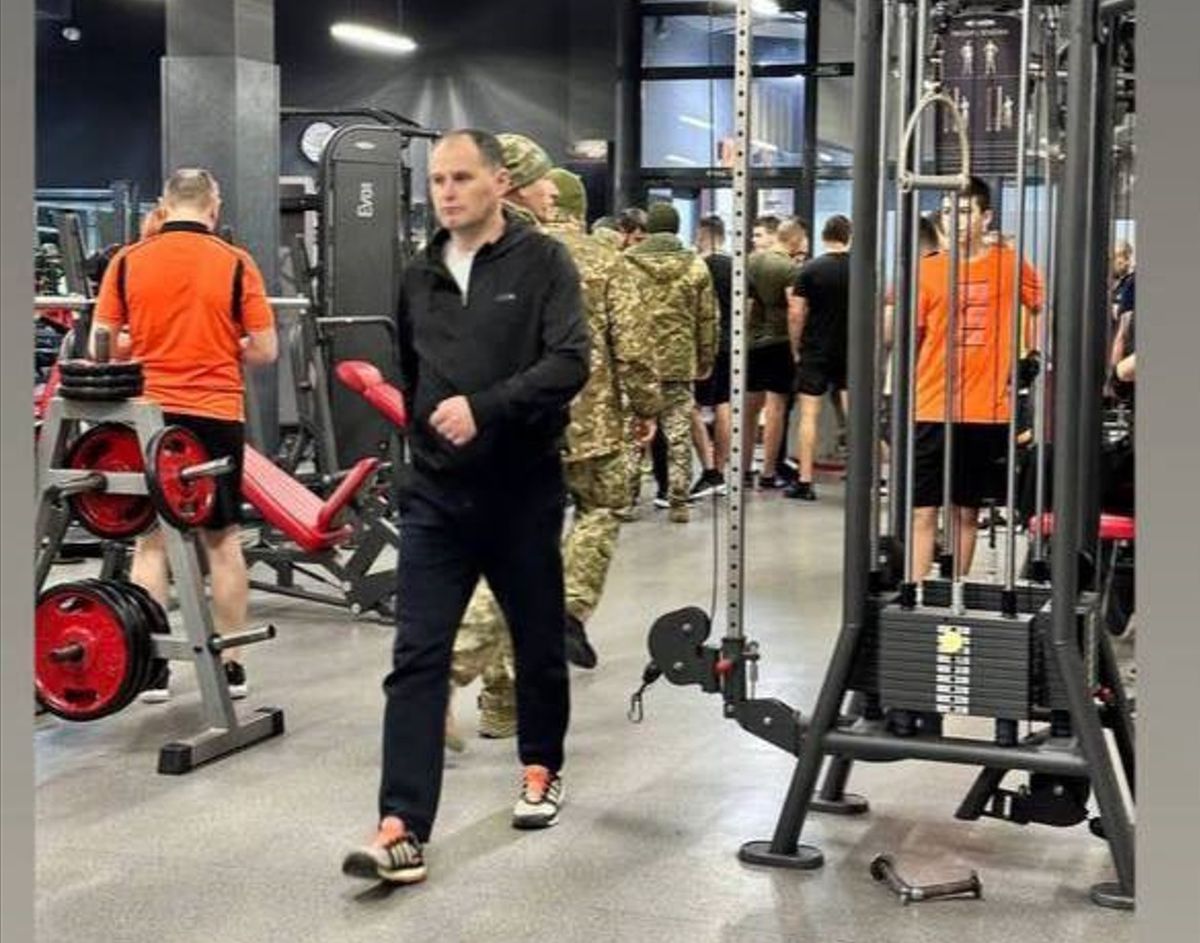 У Закарпатському ТЦК пояснили, чому роздають повістки у спортзалах і закладах відпочинку