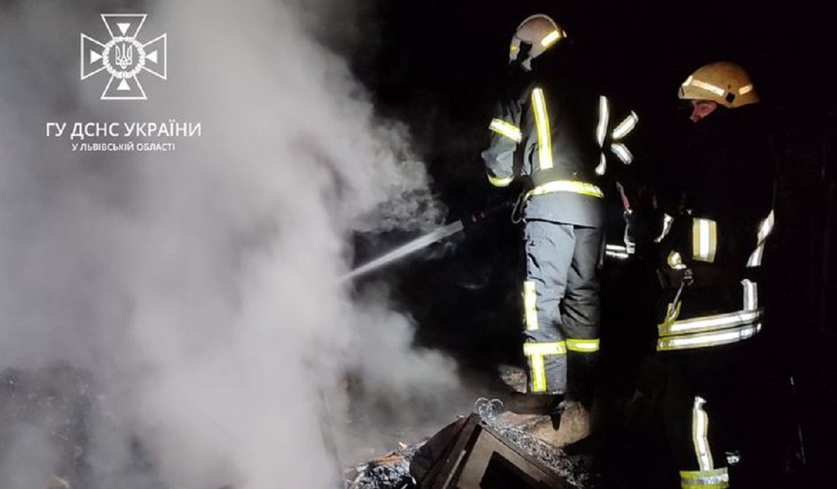 Біля Дрогобича повністю згорів дачний будинок, загинув 54-річний чоловік