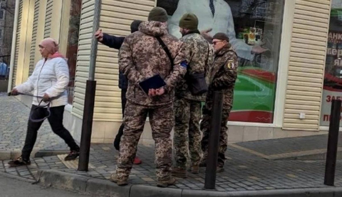 Умєров очікує від місцевої влади ще більшого сприяння мобілізації