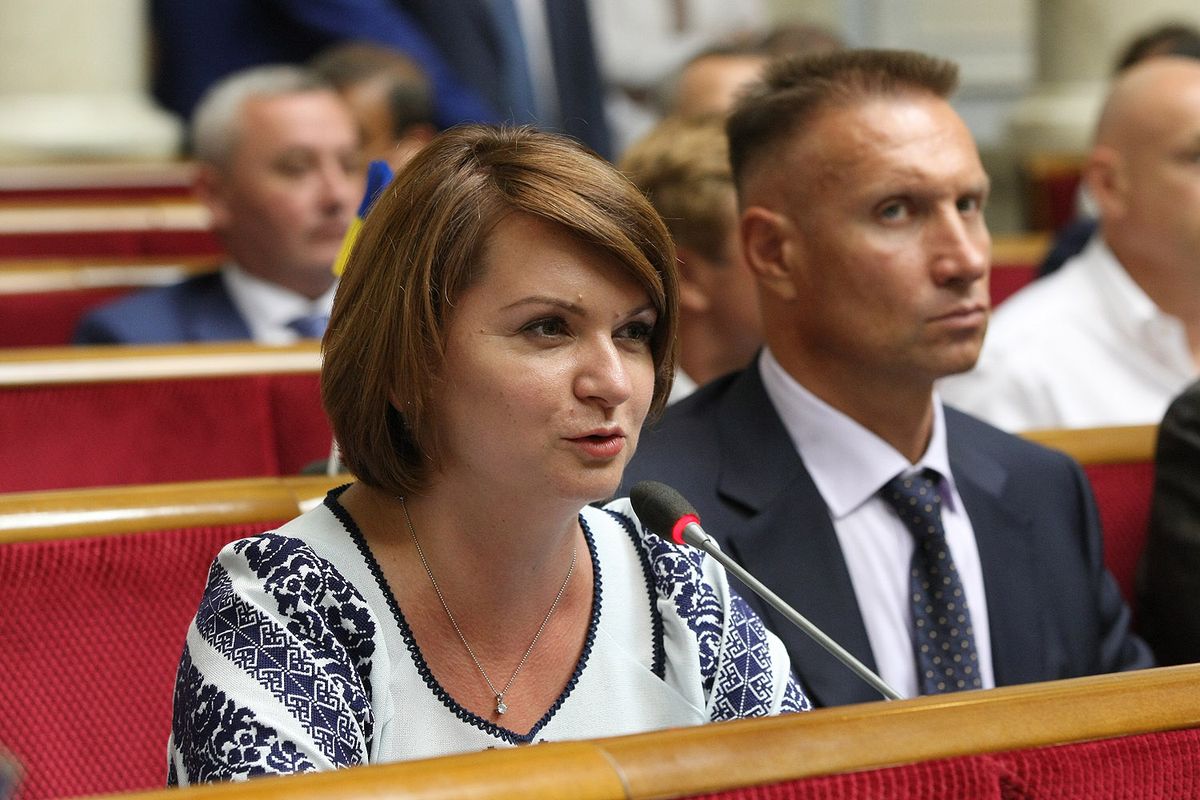 Чоловік народної депутатки з Прикарпаття Оксани Савчук веде бізнес з росіянами