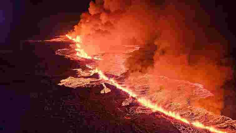 В Ісландії почалось масштабне виверження вулкану