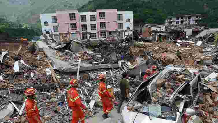 Внаслідок землетрусу у Китаї загинуло понад 110 людей