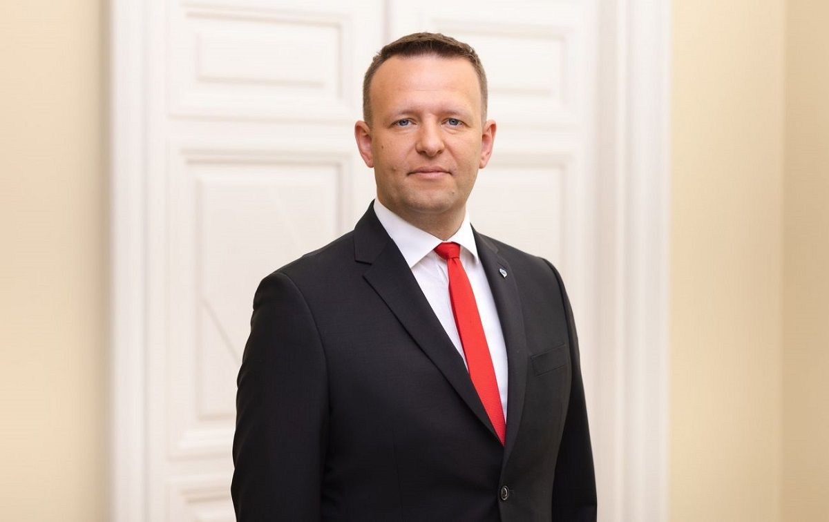Глава МВС Естонії заявив готовність допомогти із мобілізацією українців