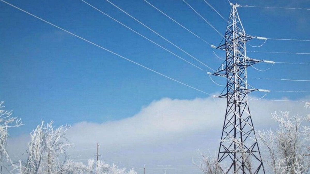 Україна надала аварійну допомогу енергосистемі Польщі