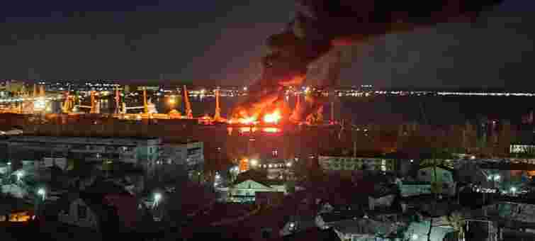 Повітряні сили повідомили про знищення російського десантного корабля «Новочеркасск»