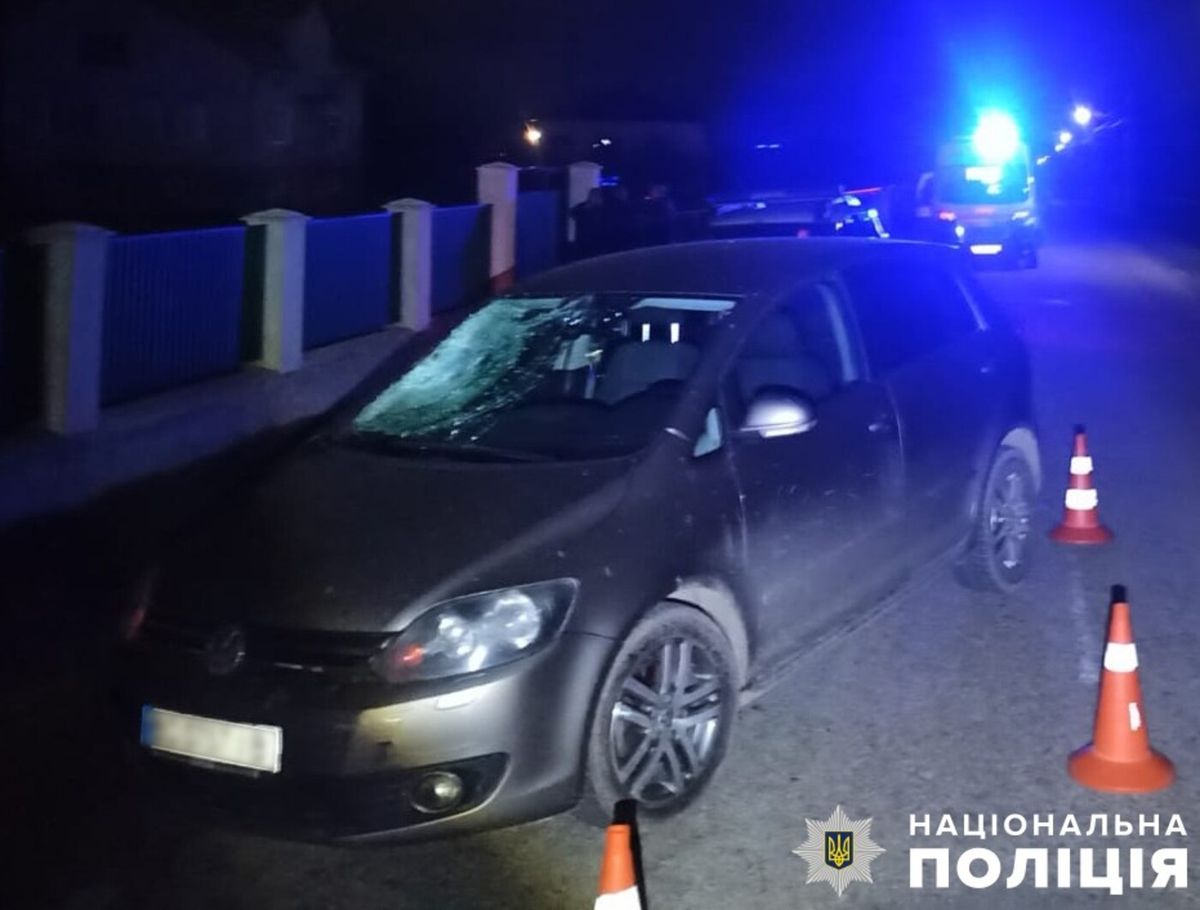 У селі біля Дрогобича водійка Volkswagen Golf на смерть збила пішохода