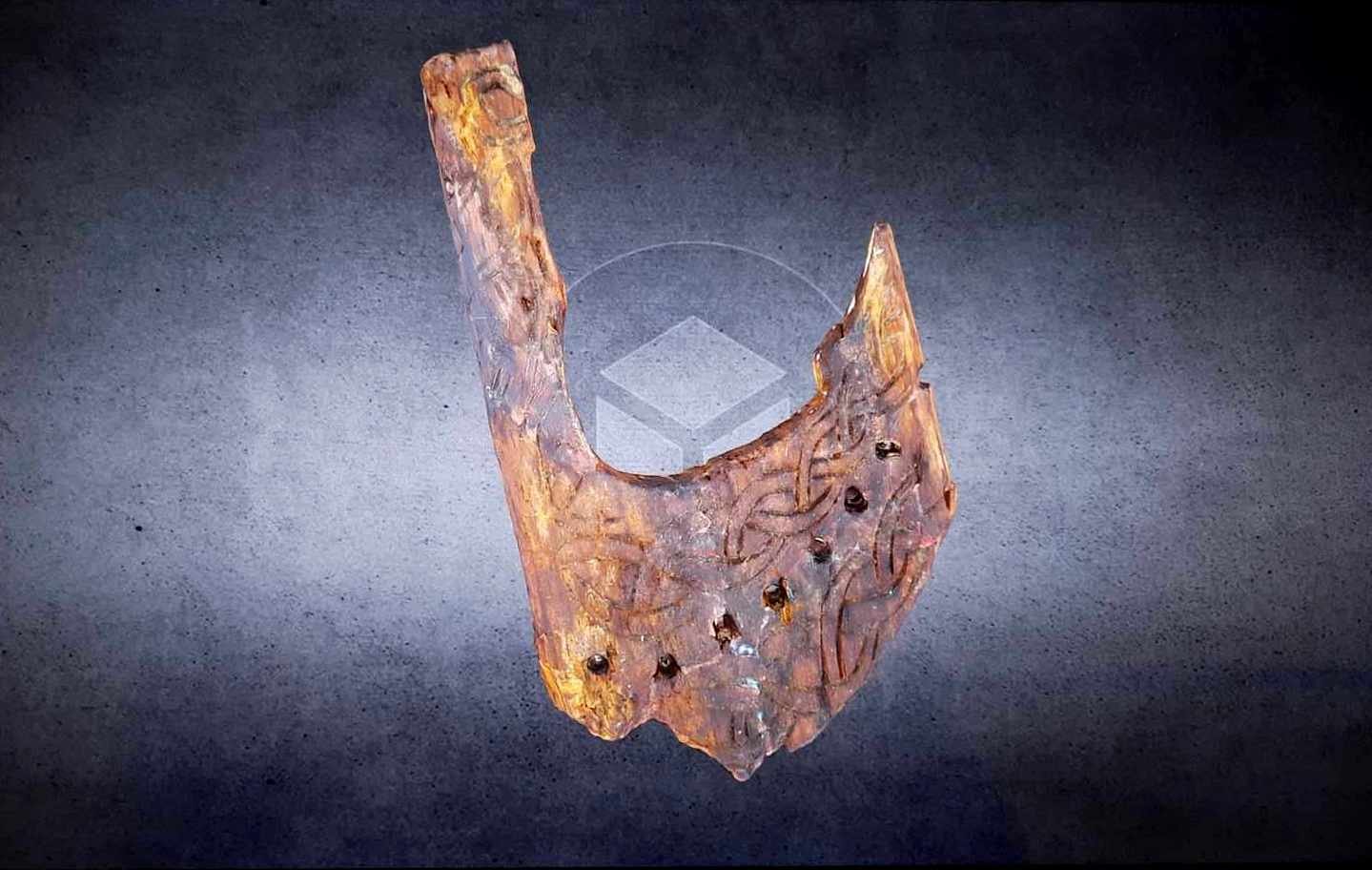 Гуслі – найдавніший зразок струнного музичного інструмента, знайденого в Україні