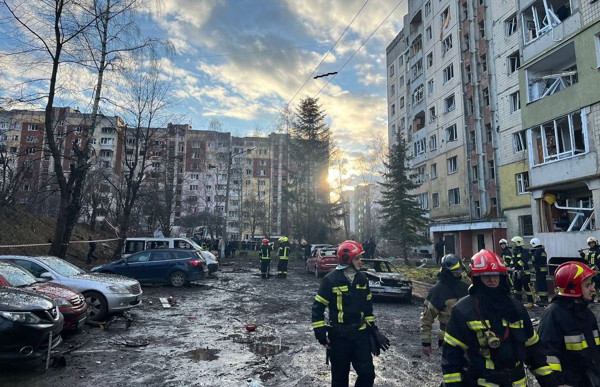 Після ракетного удару по Львову до лікарні госпіталізували 13 людей