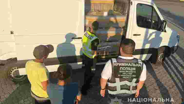 Прикордоннику винесли вирок за пропуск автобуса із контрабандою на 112 млн грн на Закарпатті