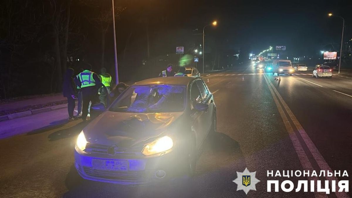 Біля Стрия водій Volkswagen Golf збив 16-річного хлопця