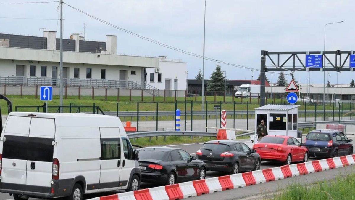 У Львові суд оштрафував підприємицю, яка обіцяла зареєструвати чоловіка у системі «Шлях»