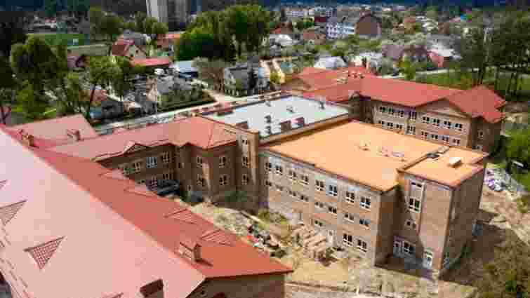 Будівництво школи у Брюховичах планують завершити за 237,5 млн грн