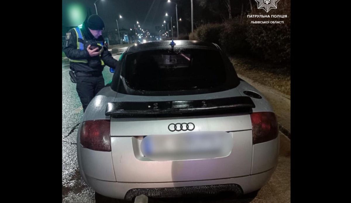 Розшукуваний два роки автомобіль Audi TT затримали на Новий рік у Львові