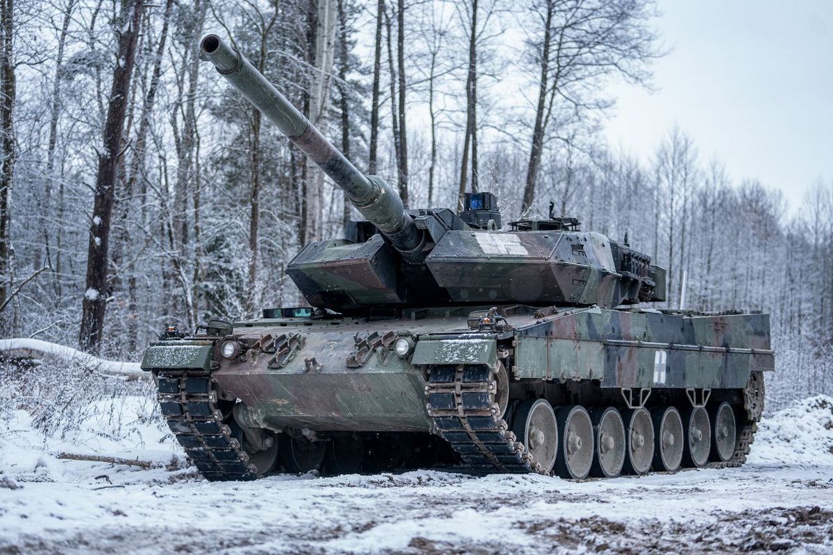 Більшість наданих Німеччиною танків Leopard 2 перебувають у небоєготовому стані