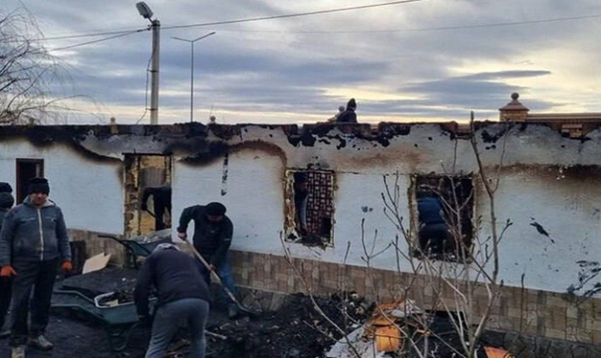 Біля Чернівців згорів будинок митрополита УПЦ МП Лонгина