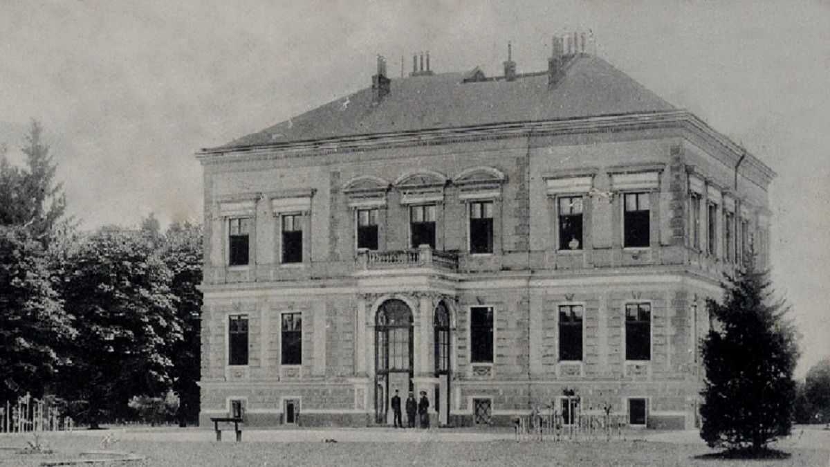 Ходорівський палац, який збудував француз і спалили росіяни