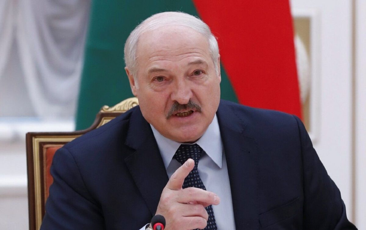 Лукашенко підписав закон про довічні гарантії президенту Білорусі