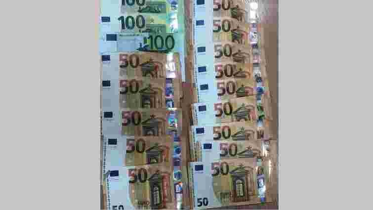 У «Грушеві» ухилянт пропонував прикордонникам 1000 євро за перетин кордону