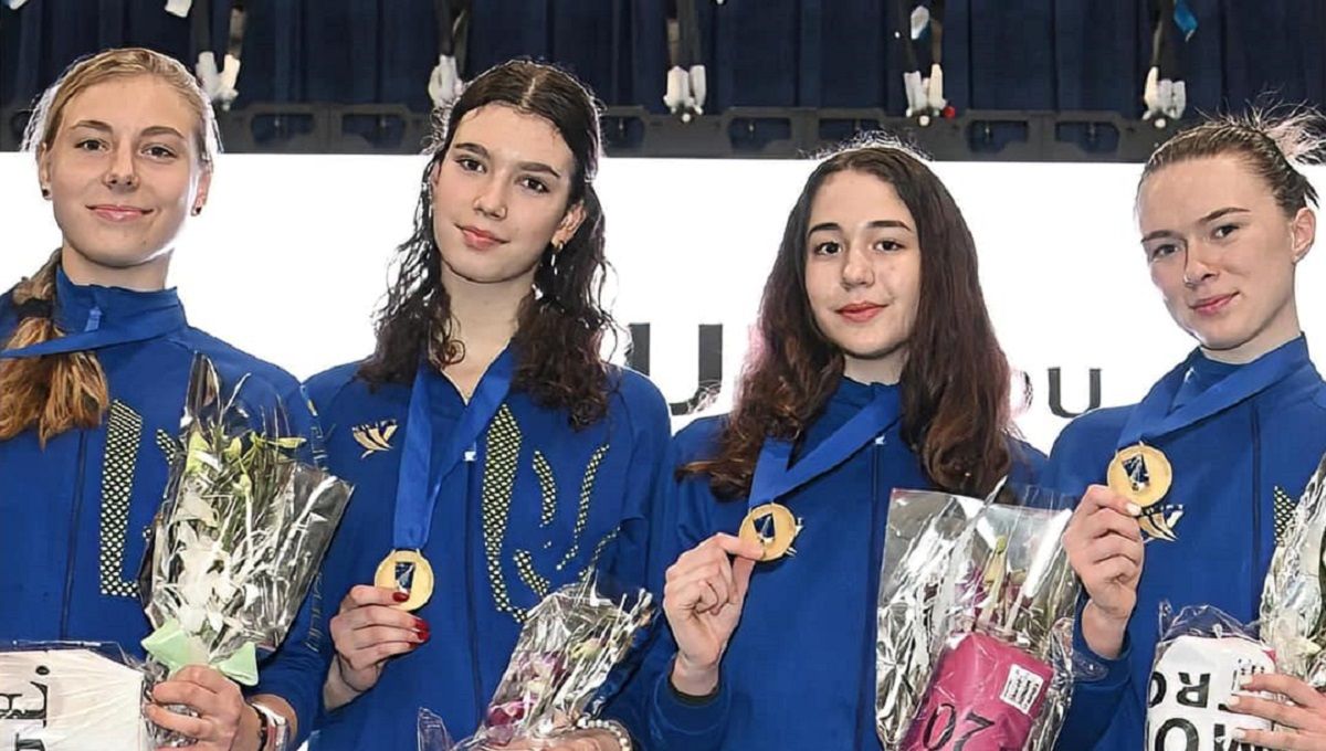Фехтувальниці зі Львівщини стали переможницями юніорського Кубка світу 