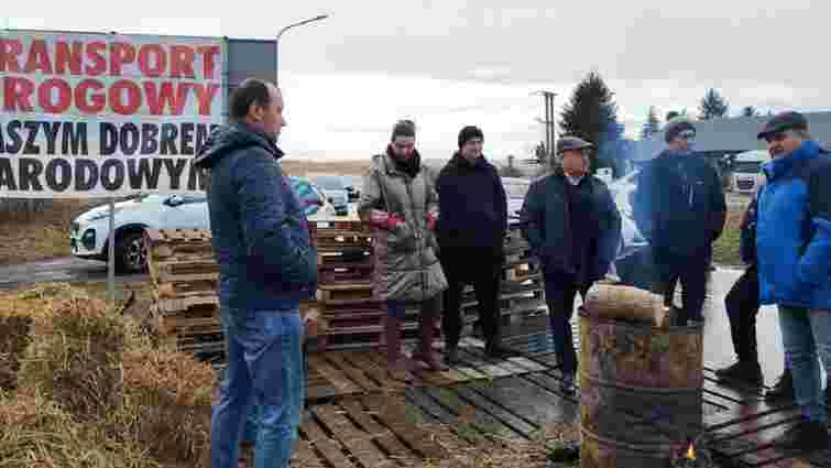 Польські фермери розблокували рух у пункті пропуску «Медика – Шегині»