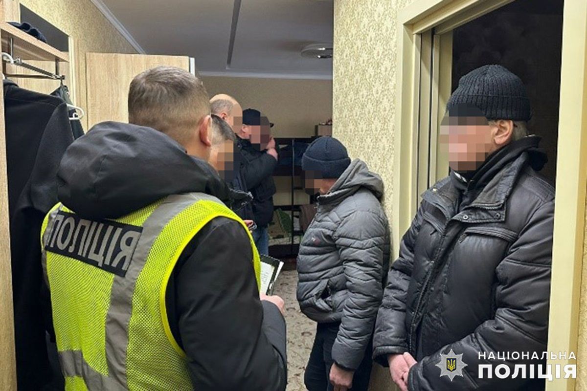 18-річний хмельничанин організував схему з ввезення психотропів з Італії в Україну
