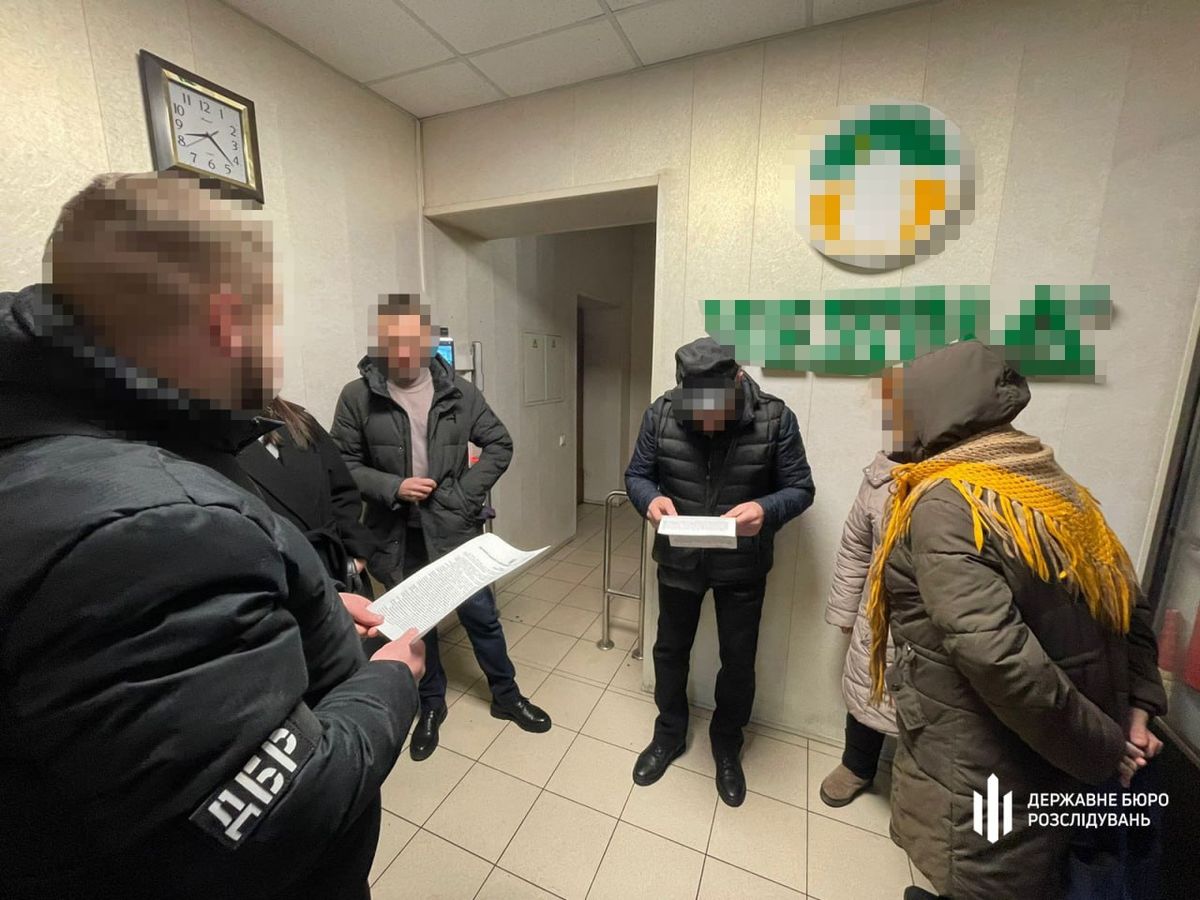 ДБР затримало посадовців концерну, який забезпечував обладнанням російський ВПК