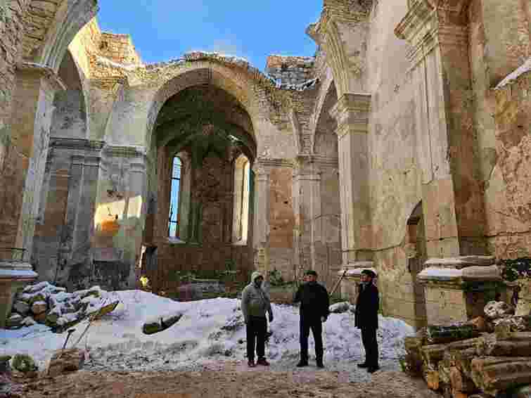 На Тернопільщині почали реставрувати римо-католицький костел XVII ст. На Тернопільщині почали реставрувати римо-католицький костел XVII ст.