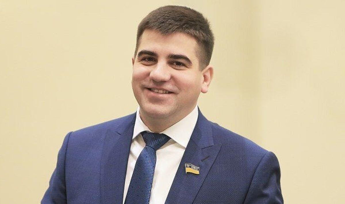 Нардеп із Львівщини Павло Бакунець подав декларацію про доходи за 2022 рік