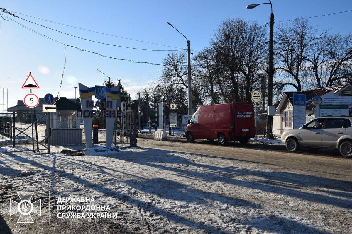 Румунські фермери розблокували пункт пропуску «Сірет – Порубне»