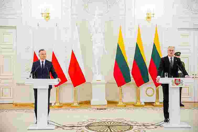 Польща та Литва домовились посилити військову співпрацю Польща та Литва домовились посилити військову співпрацю