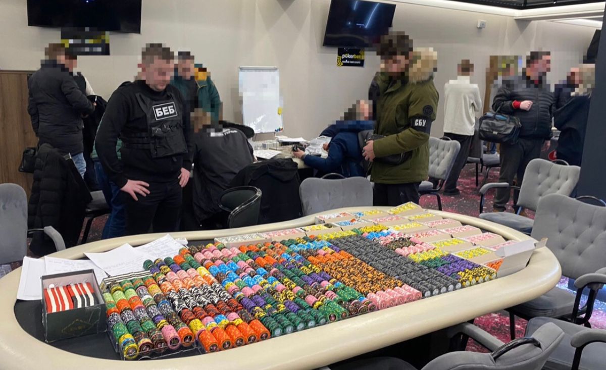 В Україні викрили велику мережу підпільних покер-клубів