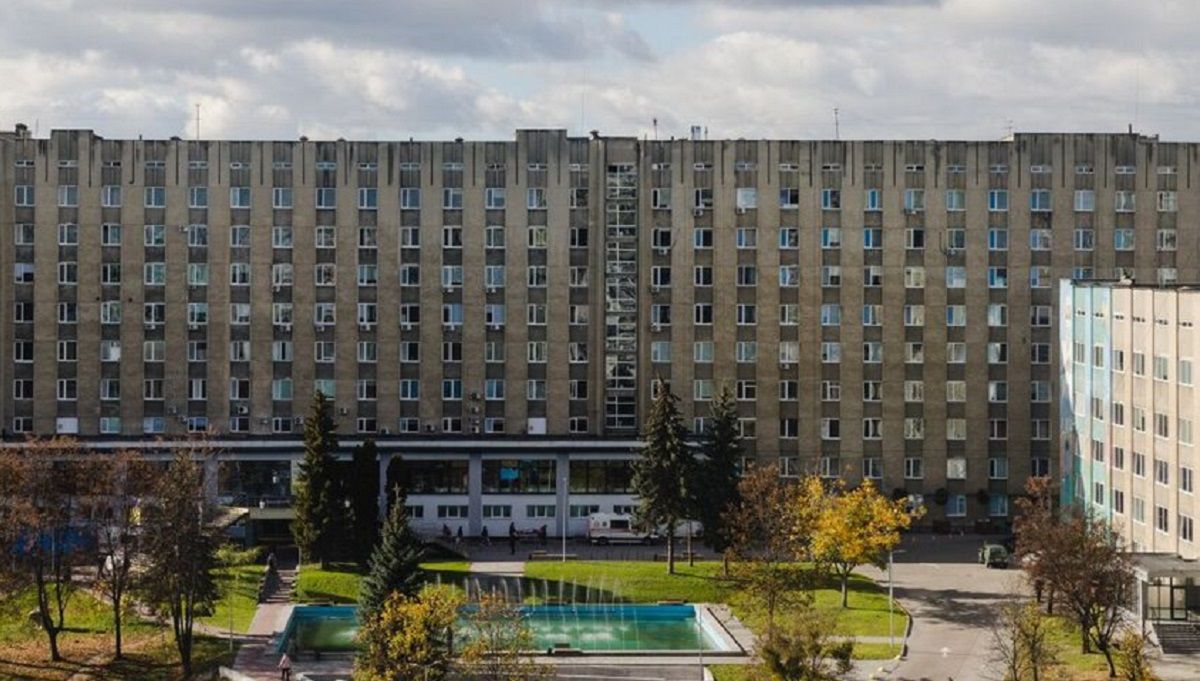 Пацієнтів центру «Незламні» навчатимуть перукарської майстерності та протезування